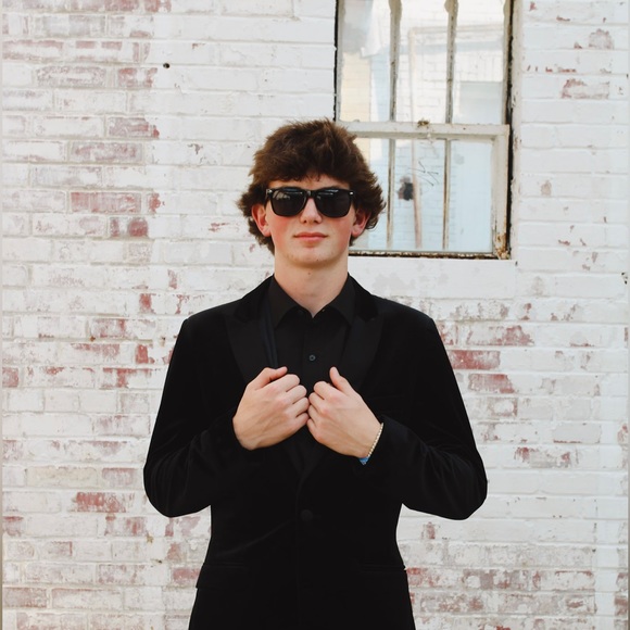 Meet your Posher, Joe - Picture 1 of 1